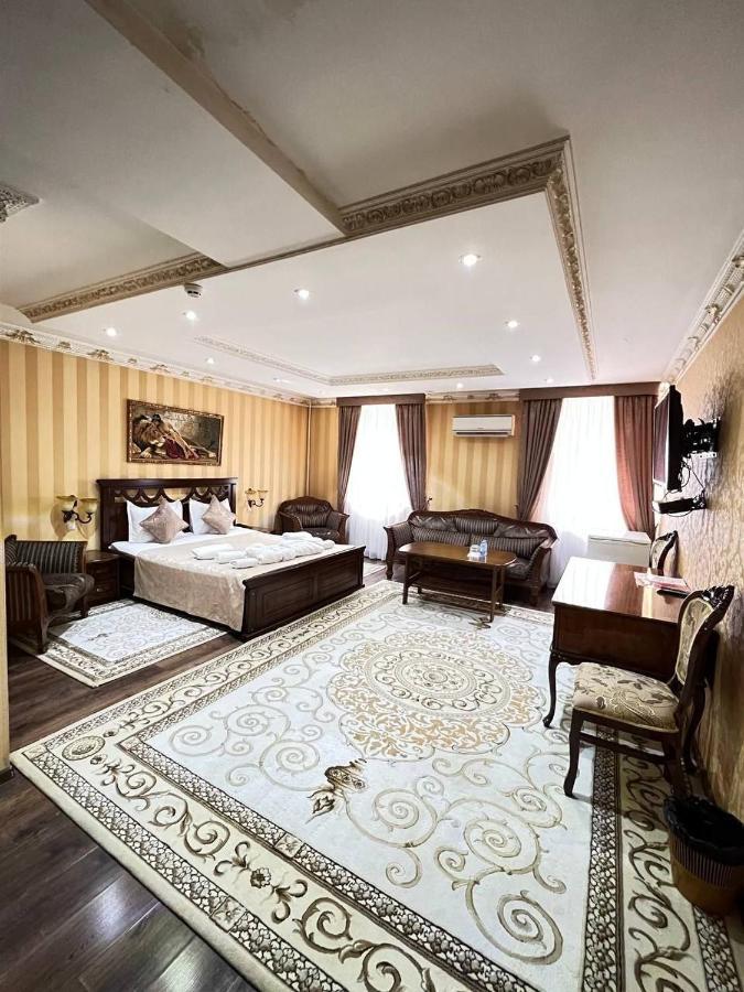 Hotel Papillon Tashkent Ngoại thất bức ảnh