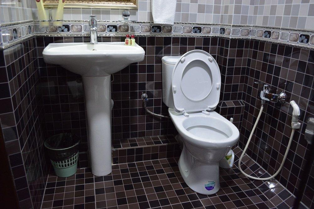Hotel Papillon Tashkent Ngoại thất bức ảnh