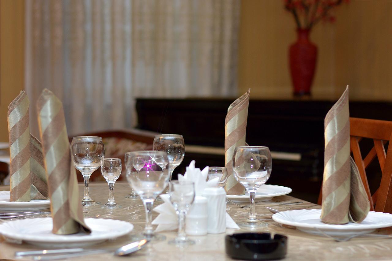 Hotel Papillon Tashkent Ngoại thất bức ảnh
